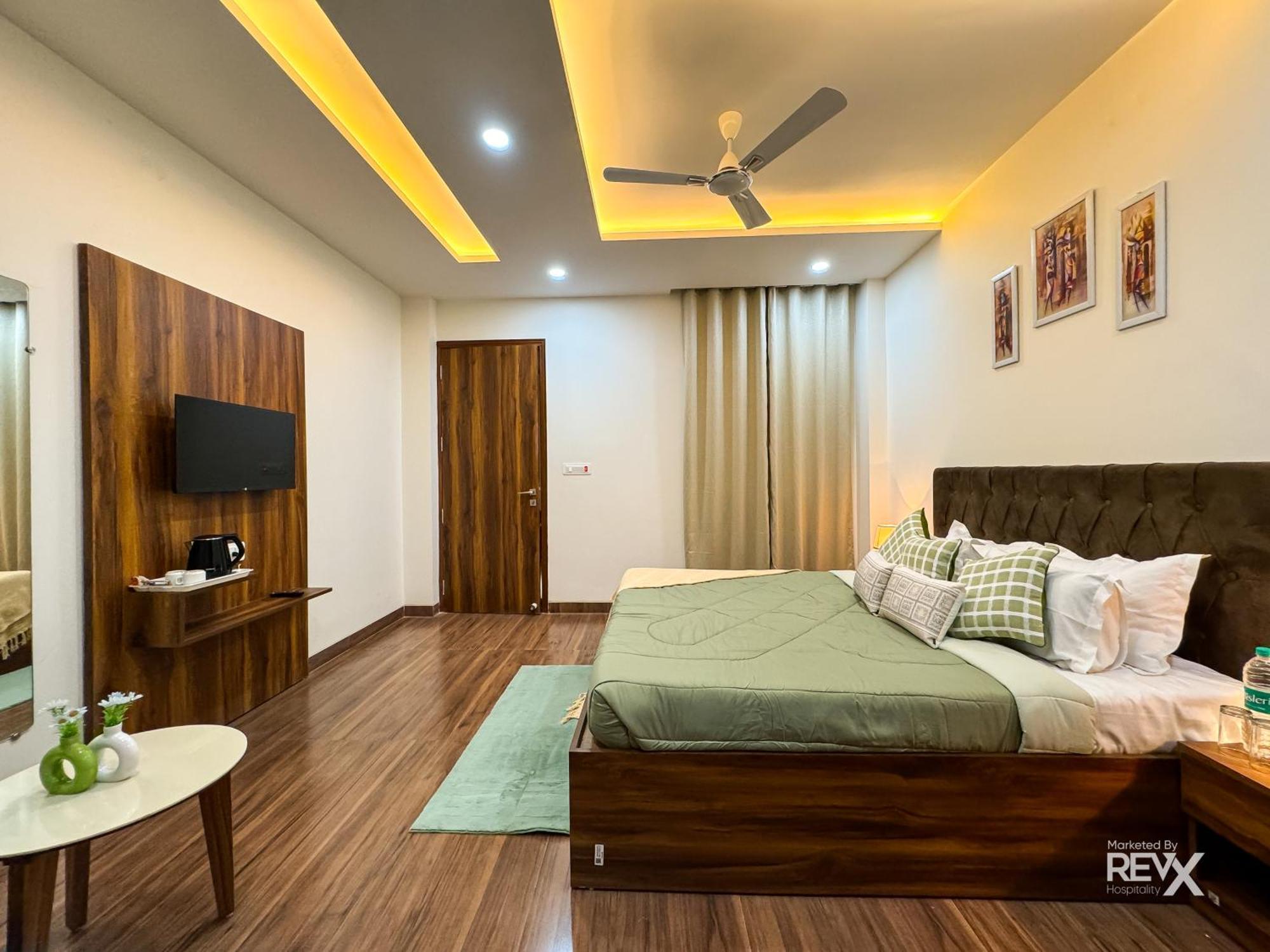 Guru Sadan A Luxe Stay Ayodhya Exterior foto